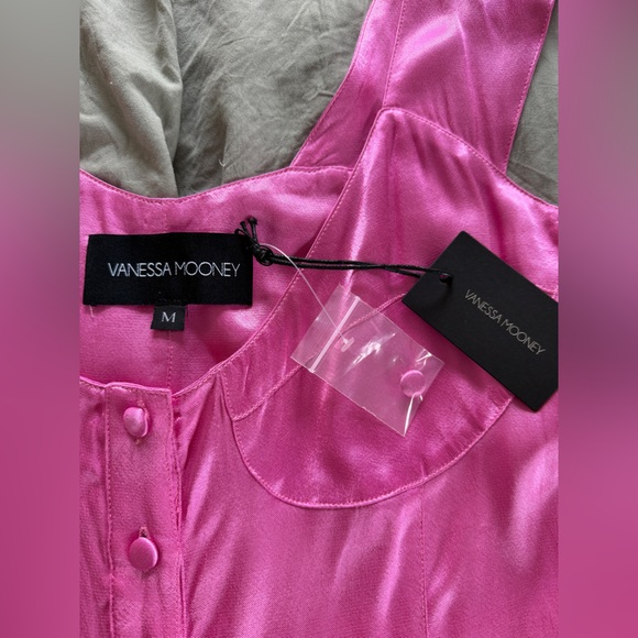 Vanessa Mooney Vibrant Pink Elisabeth Romper NWT - Picture 5 of 10